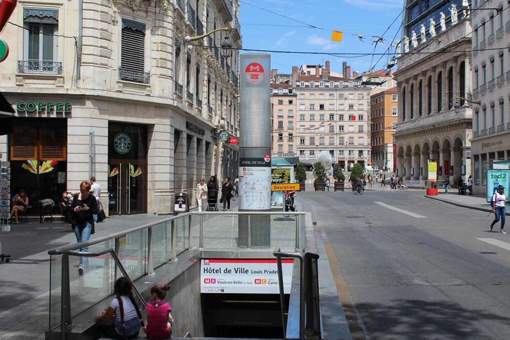 Appart Touriste Lyon Quarto foto